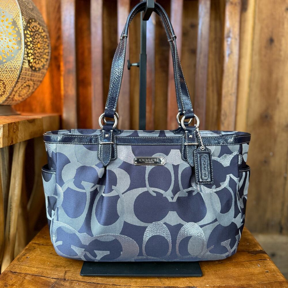 Coach Optic C Signature Tote F19664 Navy Jacquard Patent Leather Shoulder Bag